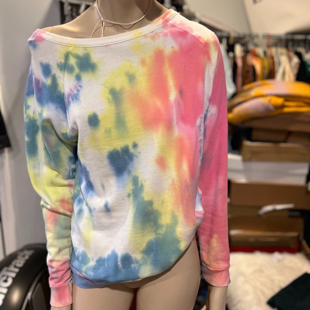 River Island tie-dye sweatshirt in UK size 12